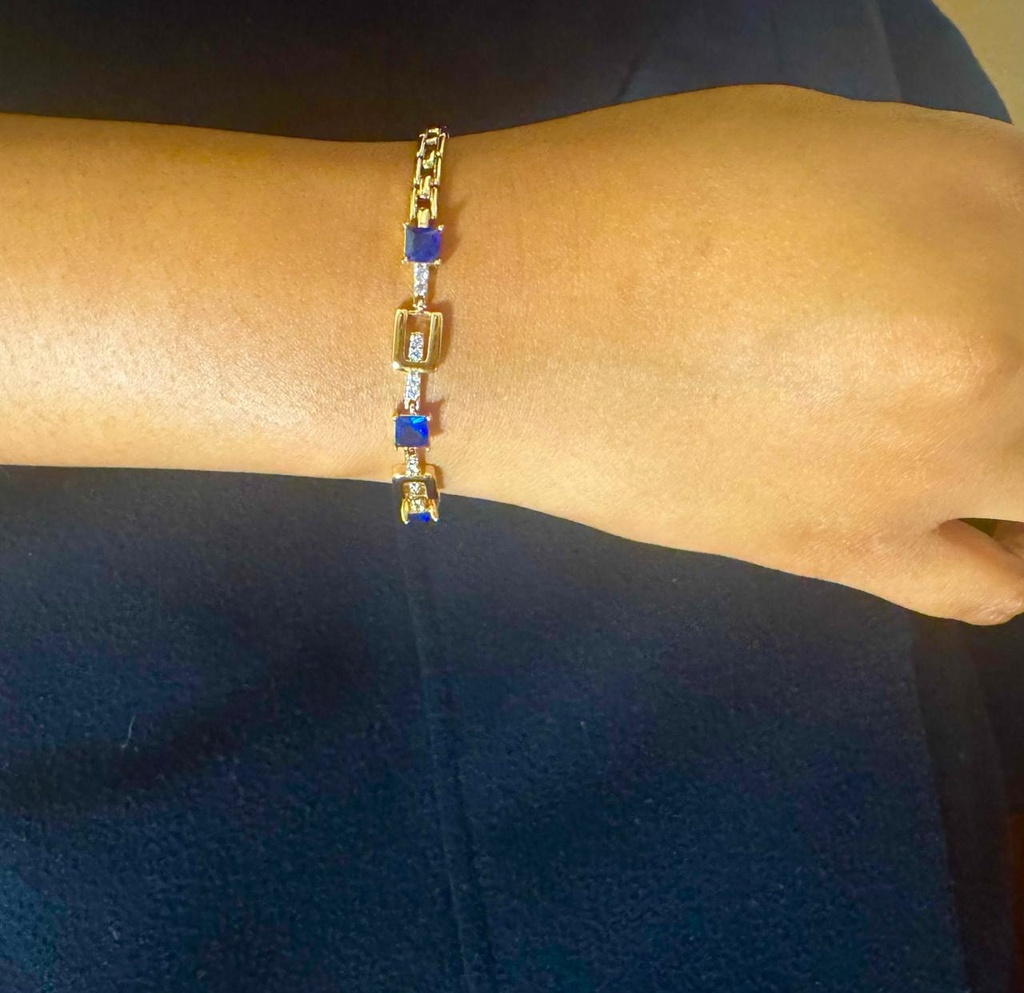 Gold Bracelet Blue Stone
